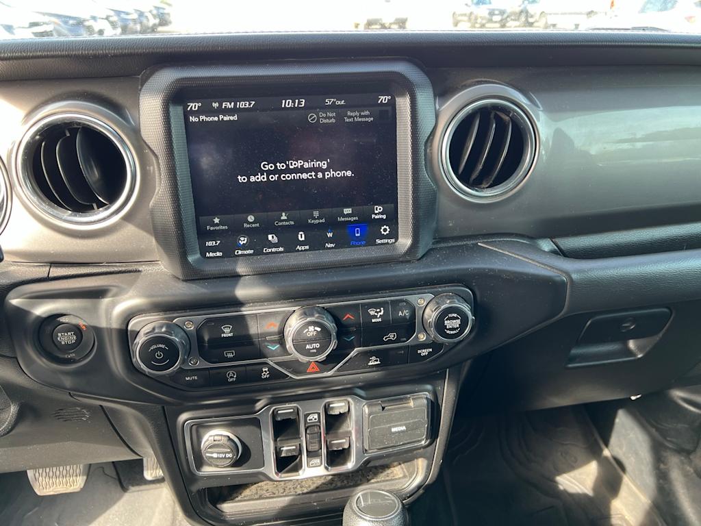 Thumbnail: 2021 Jeep Gladiator - 16