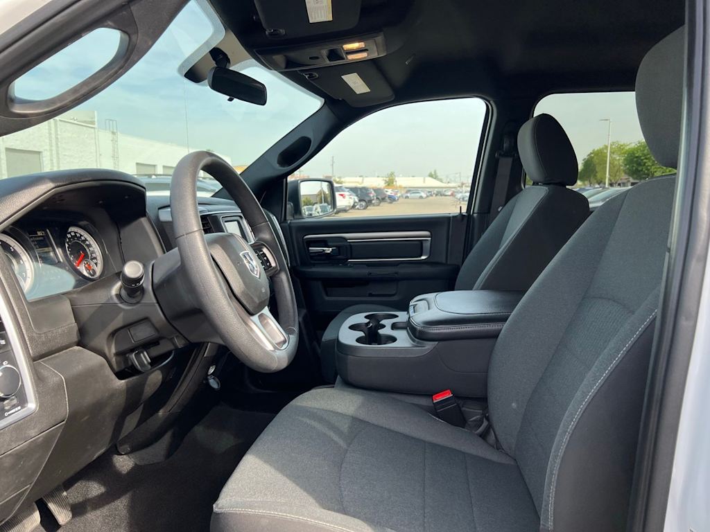 Thumbnail: 2024 RAM 1500 - 10
