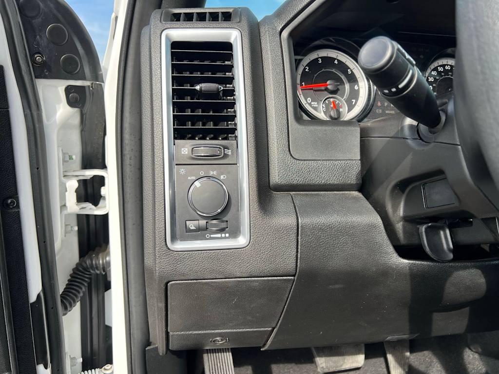 Thumbnail: 2024 RAM 1500 - 36