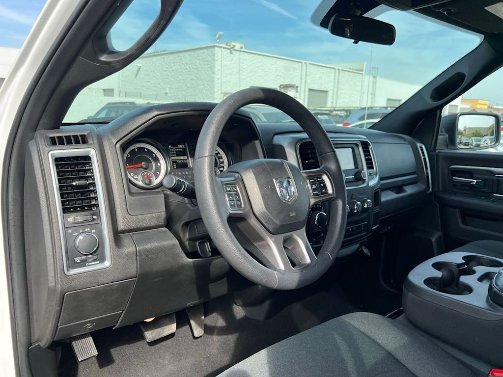 Thumbnail: 2024 RAM 1500 - 2
