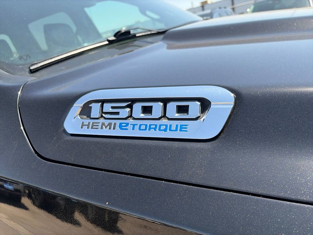 Thumbnail: 2024 RAM 1500 - 20