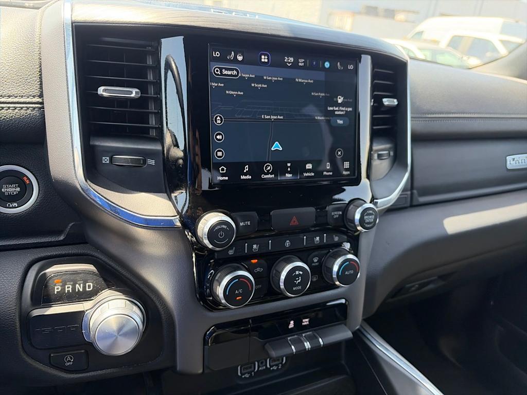 Thumbnail: 2024 RAM 1500 - 32