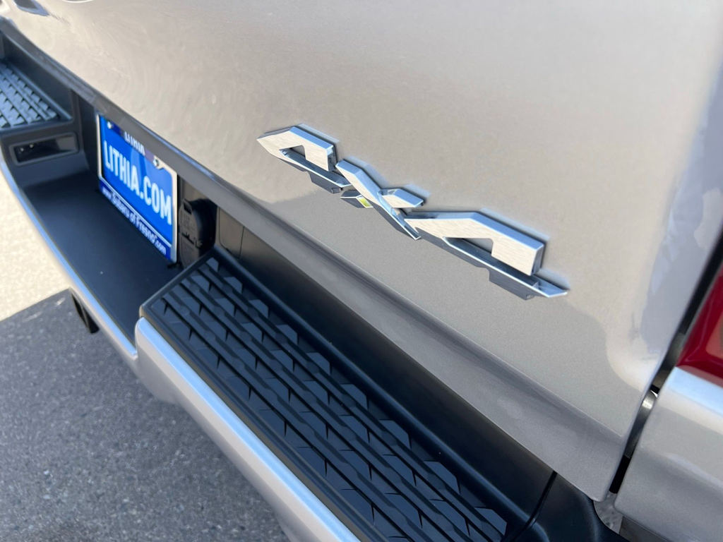 Thumbnail: 2020 RAM 1500 - 21