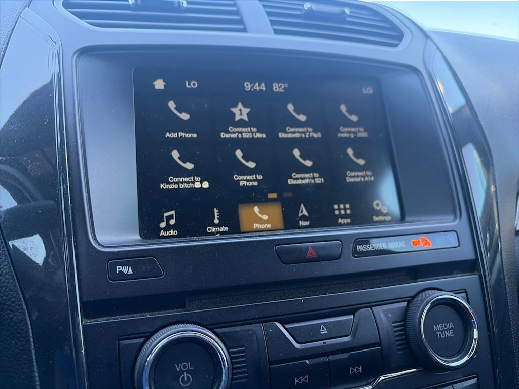 Thumbnail: 2018 Ford Explorer - 10