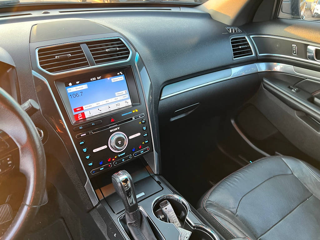 Thumbnail: 2017 Ford Explorer - 15