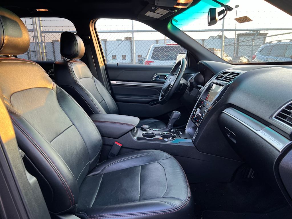 Thumbnail: 2017 Ford Explorer - 11