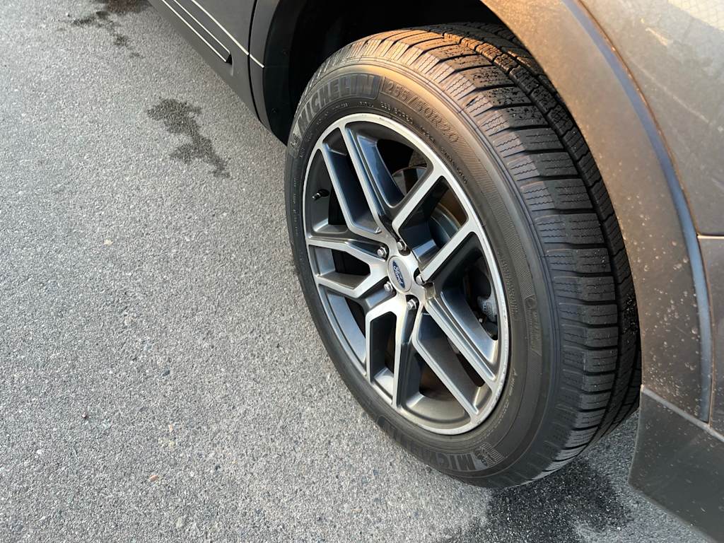 Thumbnail: 2017 Ford Explorer - 26