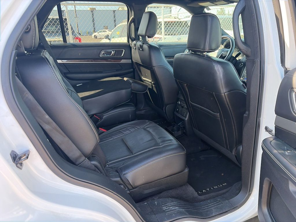 Thumbnail: 2018 Ford Explorer - 10