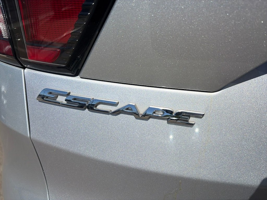 Thumbnail: 2017 Ford Escape - 23