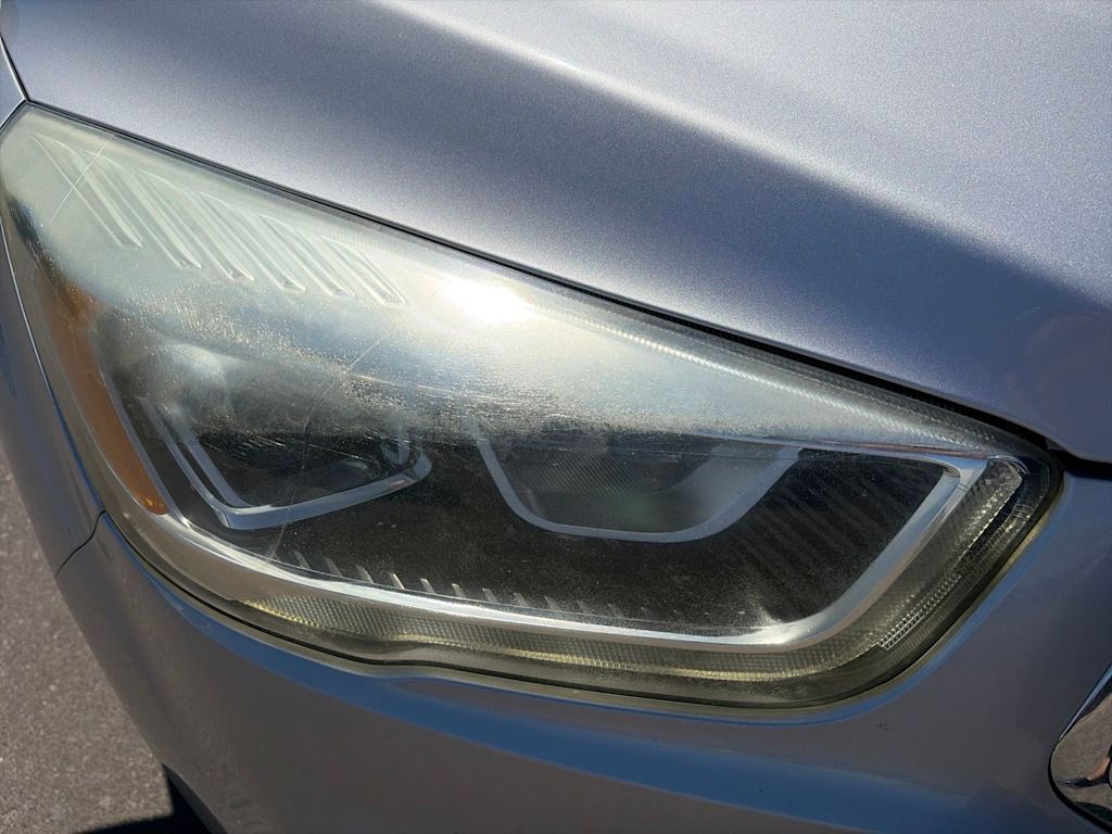 Thumbnail: 2017 Ford Escape - 16