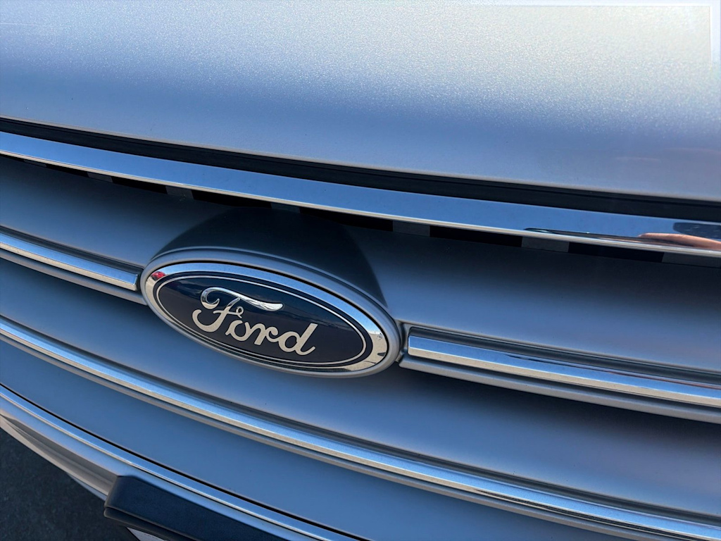 Thumbnail: 2017 Ford Escape - 4