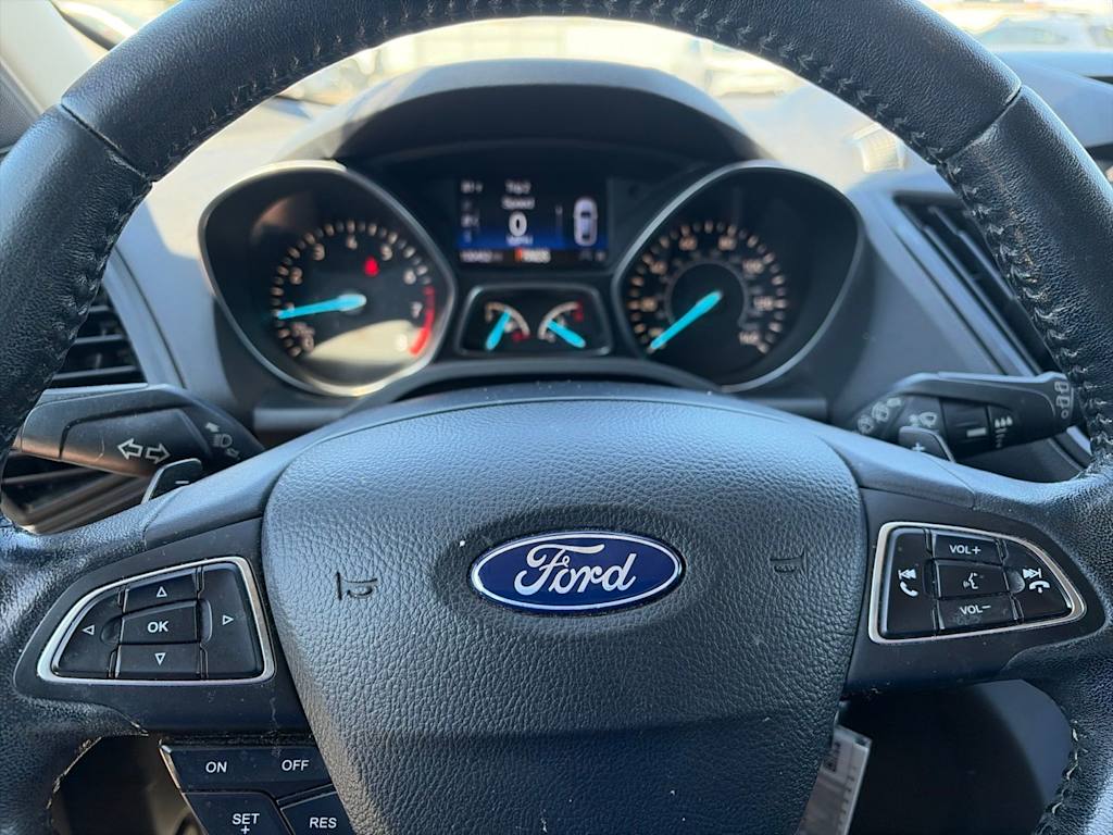 Thumbnail: 2017 Ford Escape - 32