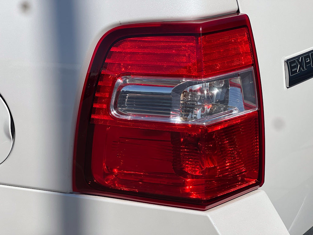 Thumbnail: 2014 Ford Expedition - 27