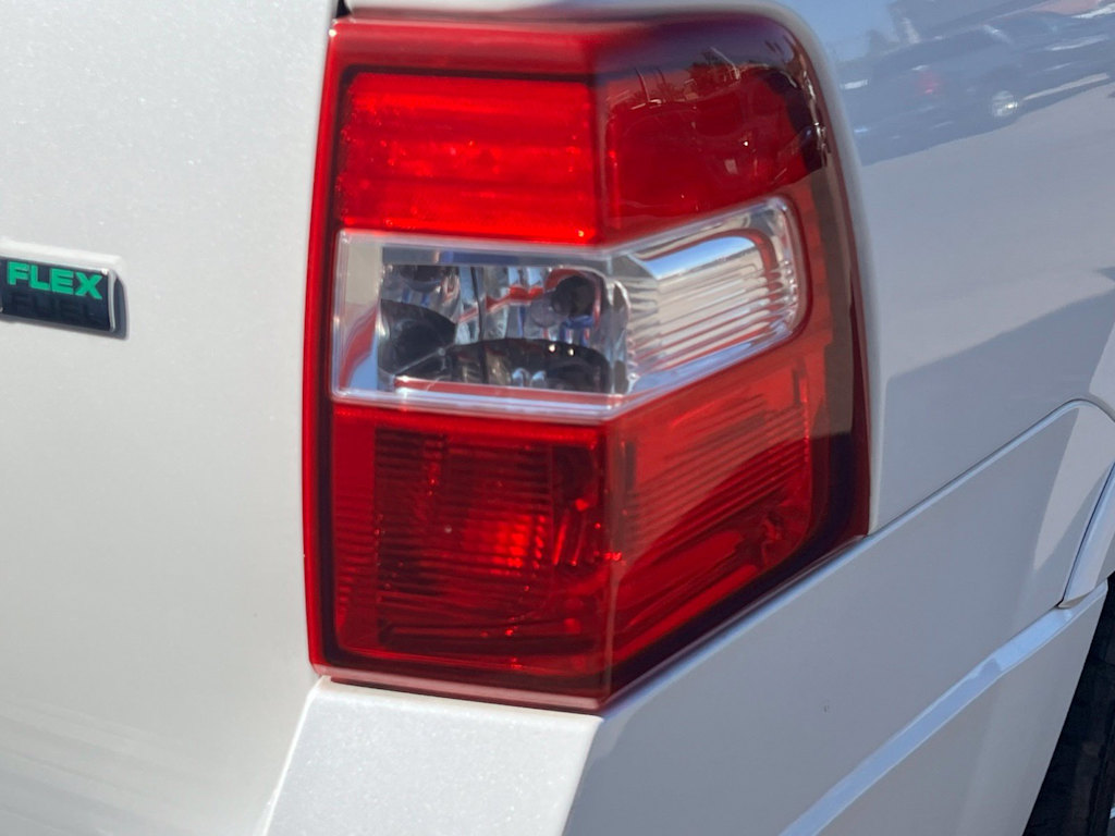 Thumbnail: 2014 Ford Expedition - 24