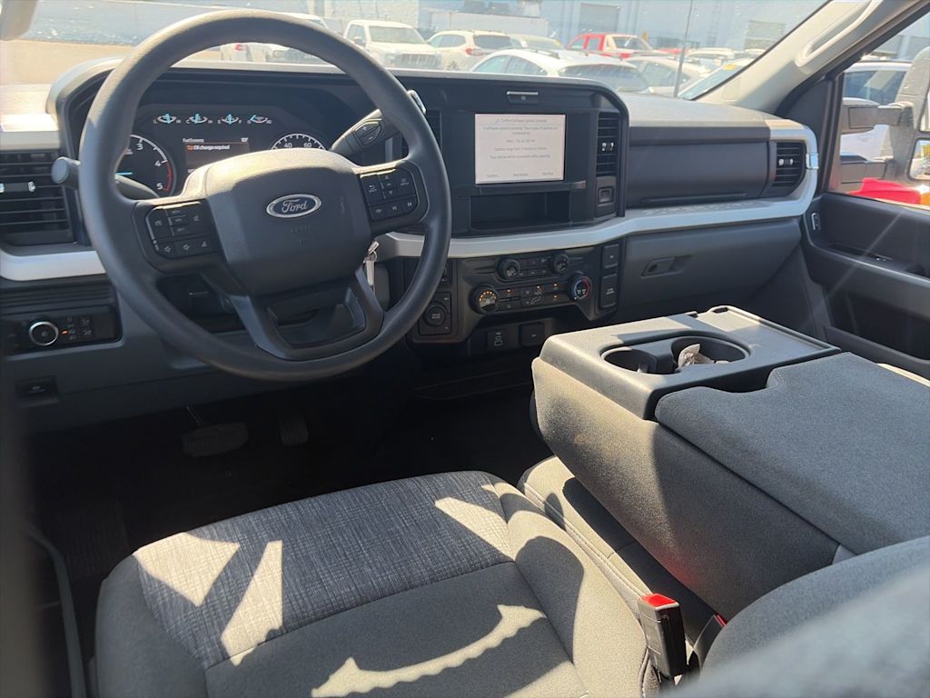 Thumbnail: 2025 Ford F-250 - 7