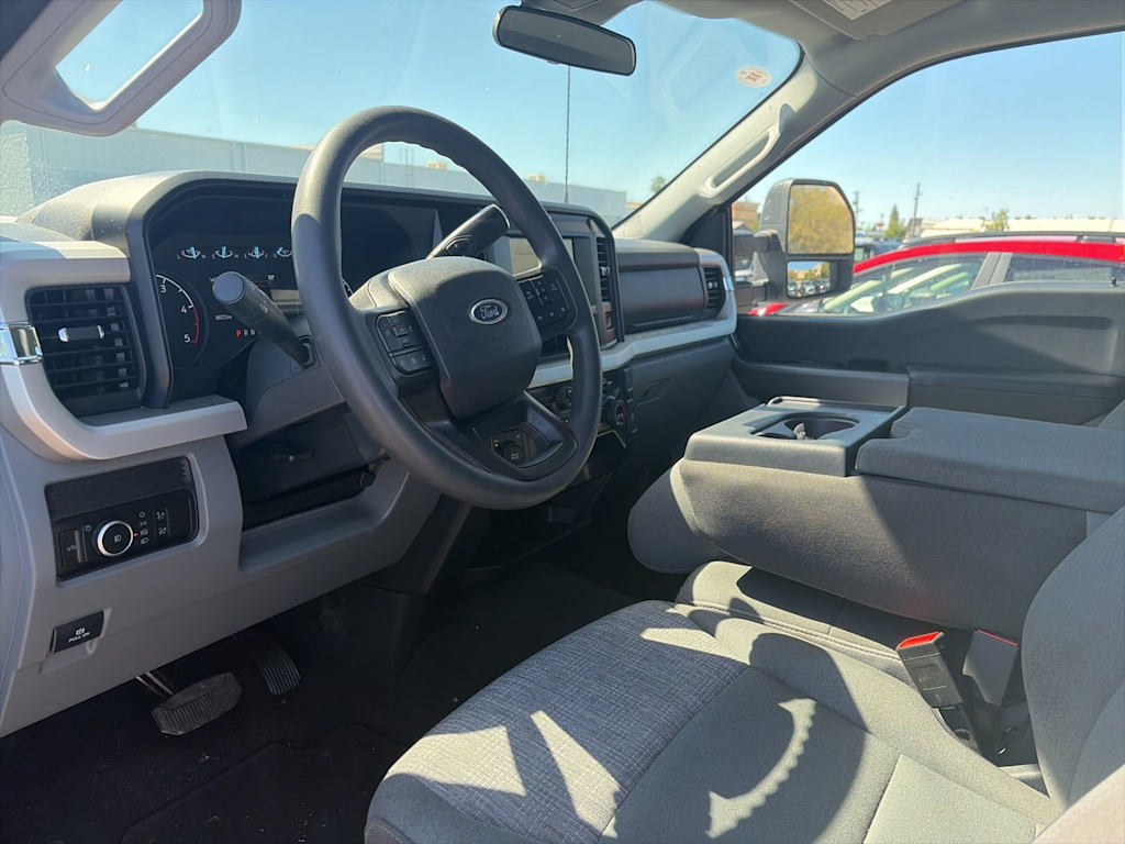 Thumbnail: 2025 Ford F-250 - 11