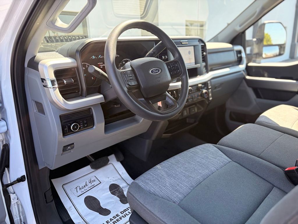 Thumbnail: 2025 Ford F-250 - 8