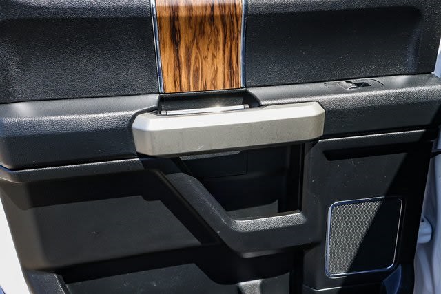 2018 Ford F-150 Lariat 35