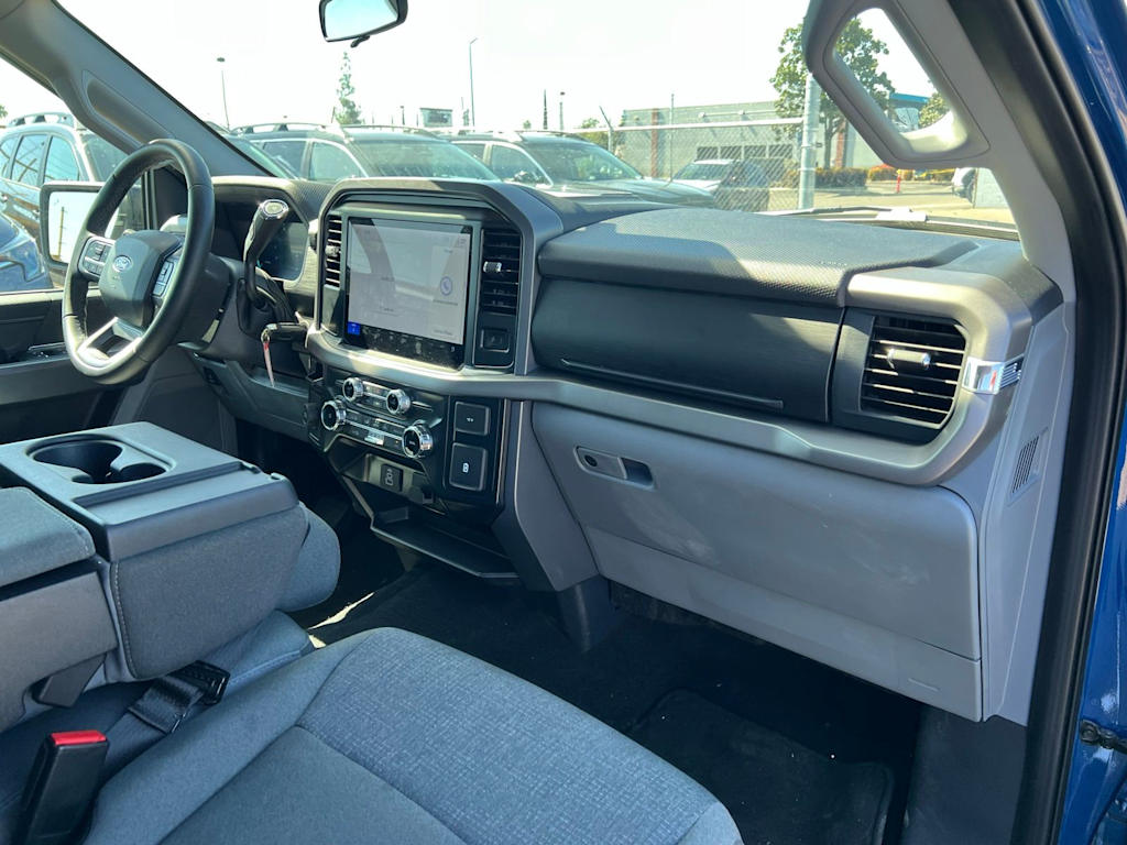 Thumbnail: 2025 Ford F-150 - 9