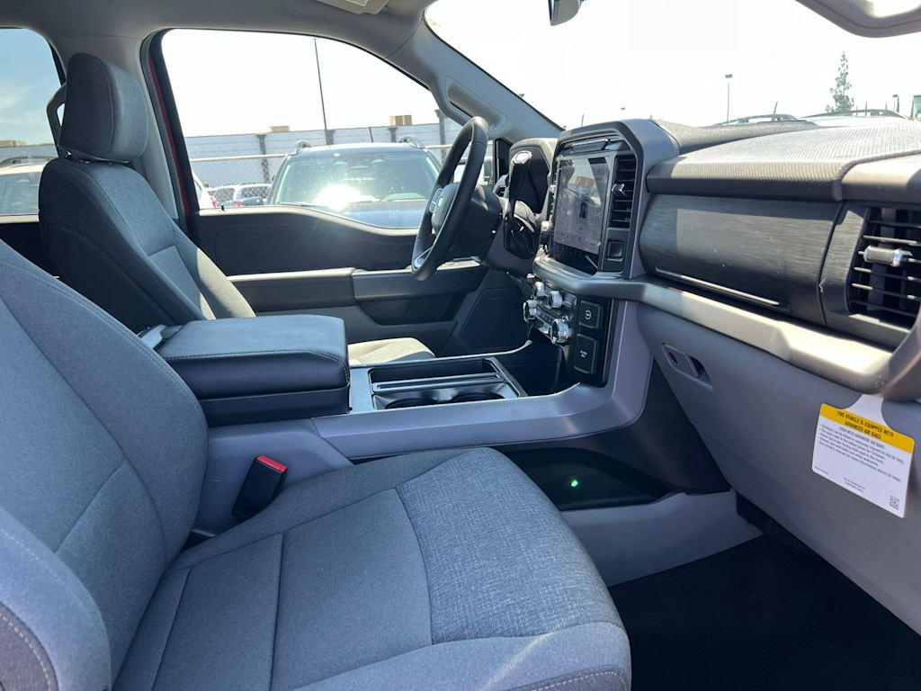 Thumbnail: 2024 Ford F-150 - 32