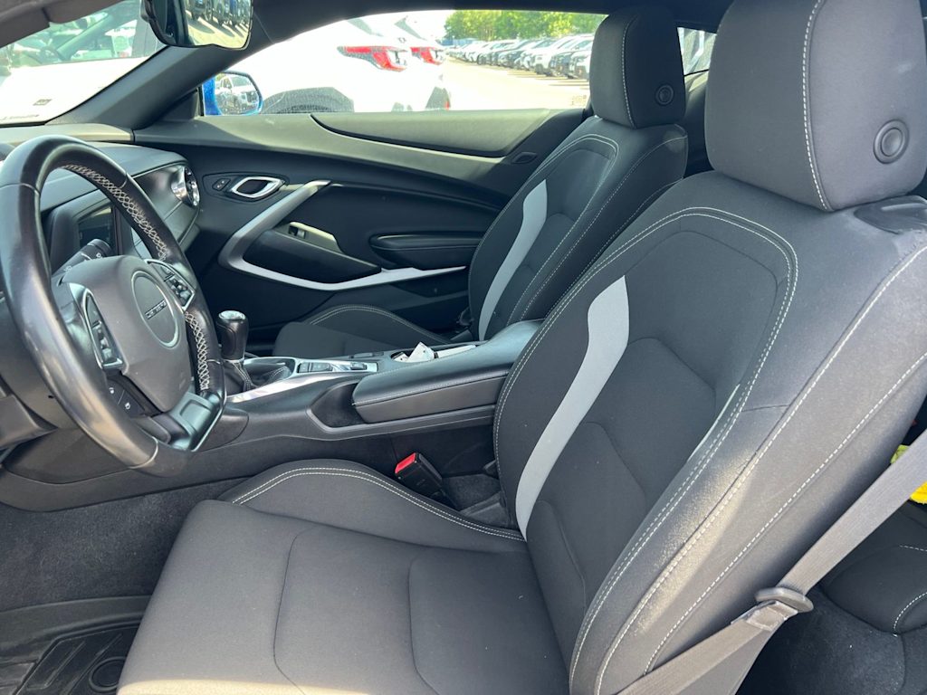 Thumbnail: 2018 Chevrolet Camaro - 8