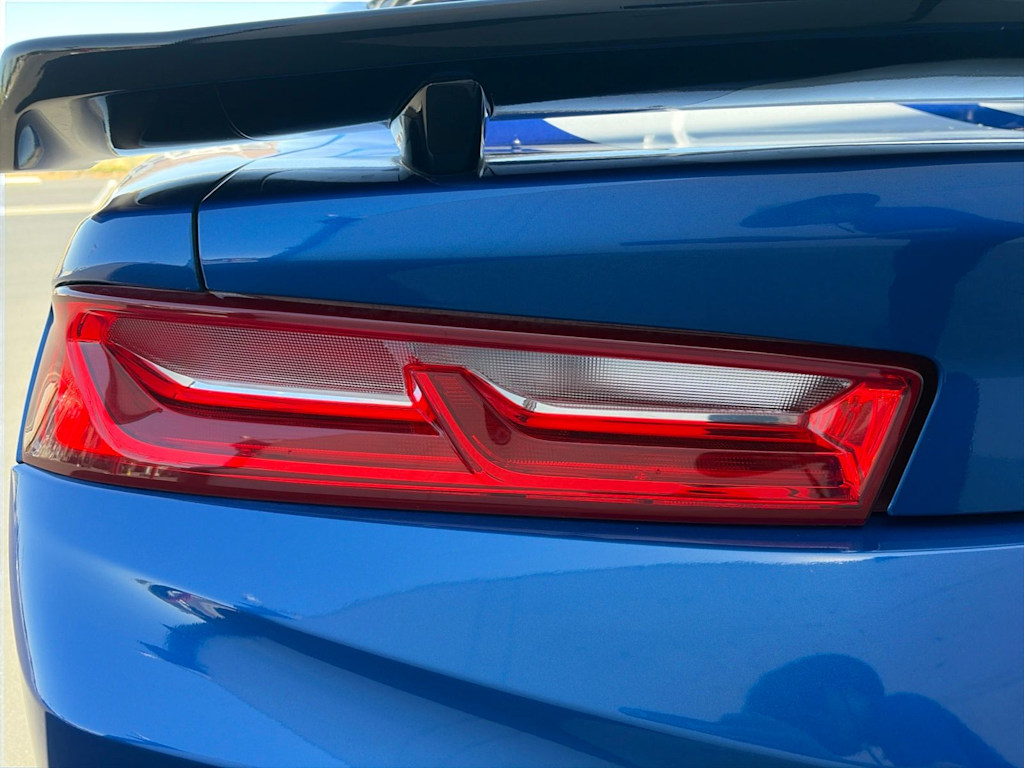 Thumbnail: 2018 Chevrolet Camaro - 25