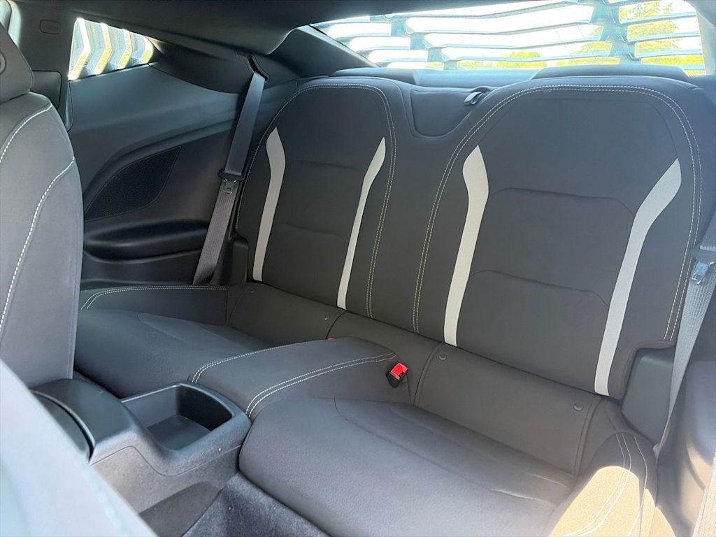 Thumbnail: 2018 Chevrolet Camaro - 31