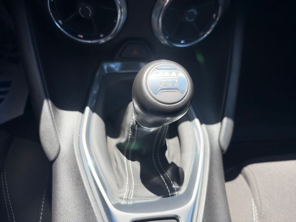 Thumbnail: 2018 Chevrolet Camaro - 36