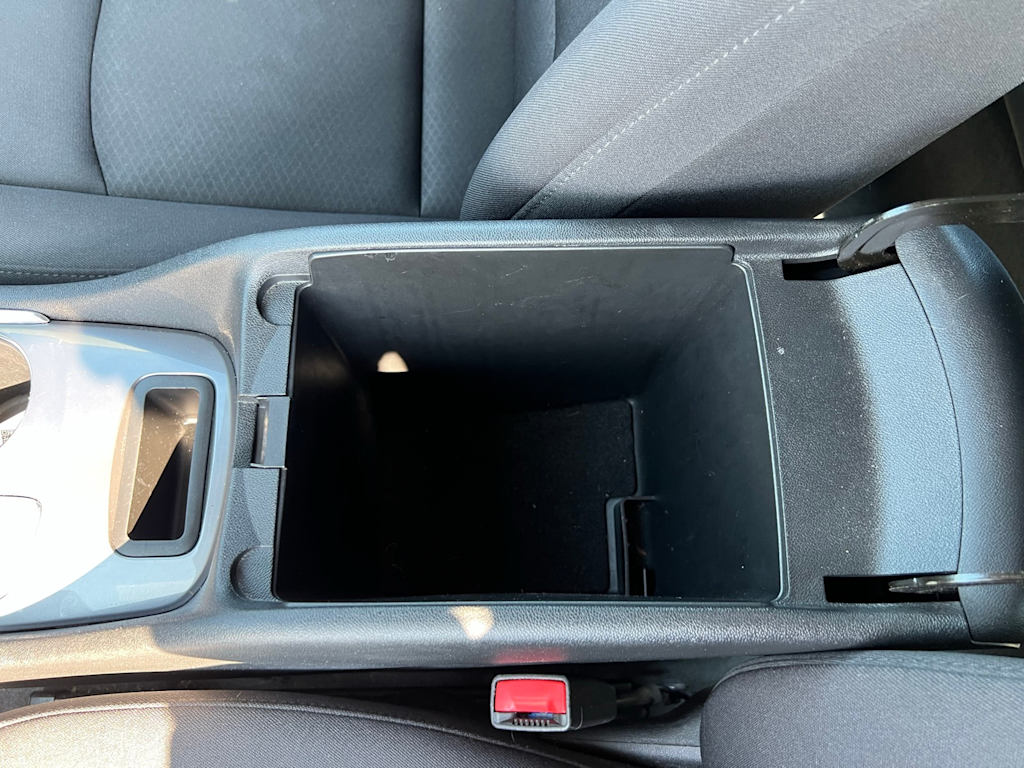 Thumbnail: 2023 Chevrolet Malibu - 43