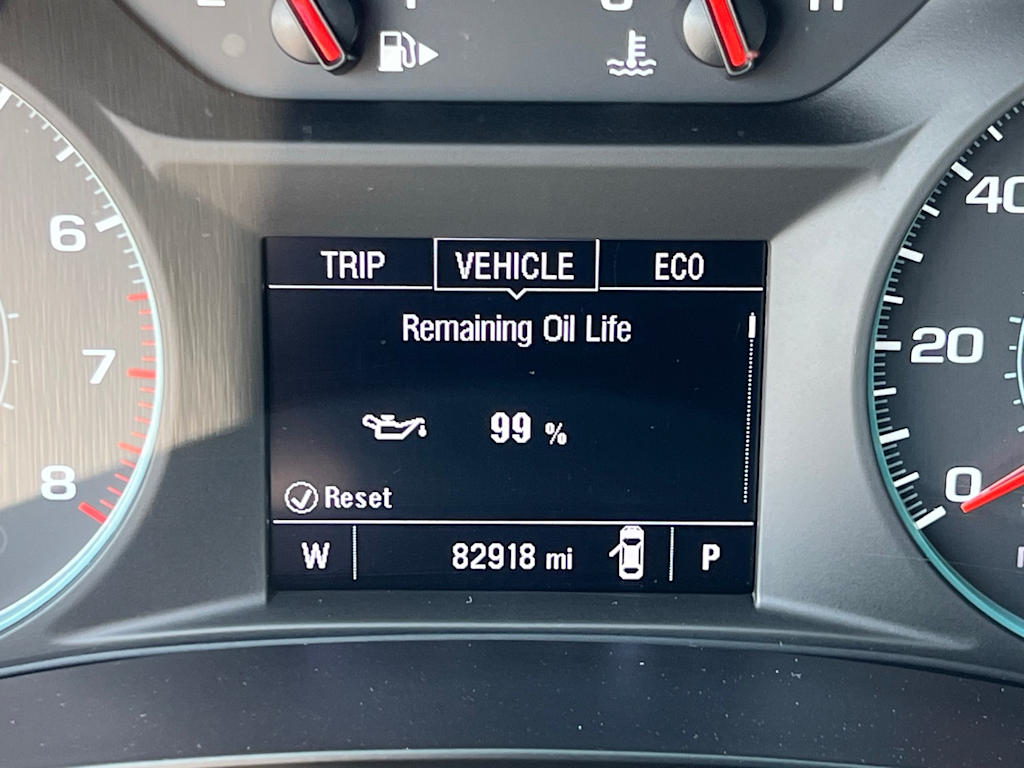 Thumbnail: 2023 Chevrolet Malibu - 17