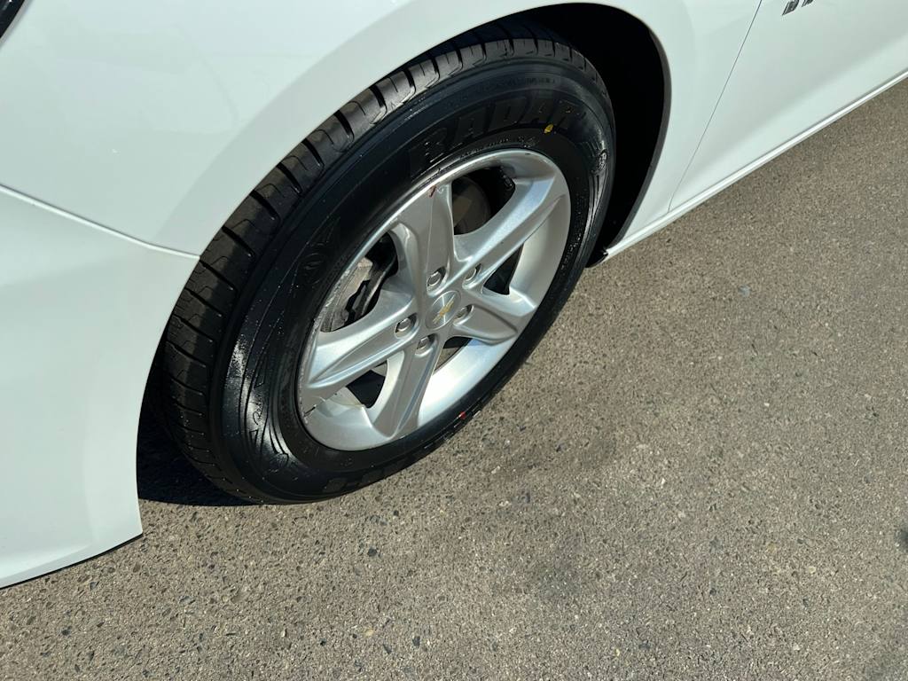 Thumbnail: 2023 Chevrolet Malibu - 8