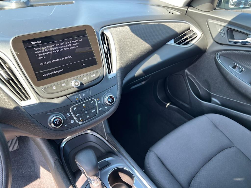 Thumbnail: 2023 Chevrolet Malibu - 41