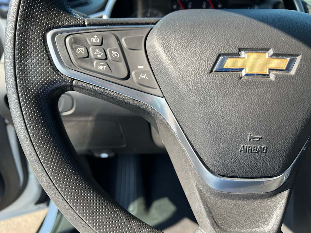 Thumbnail: 2023 Chevrolet Malibu - 39