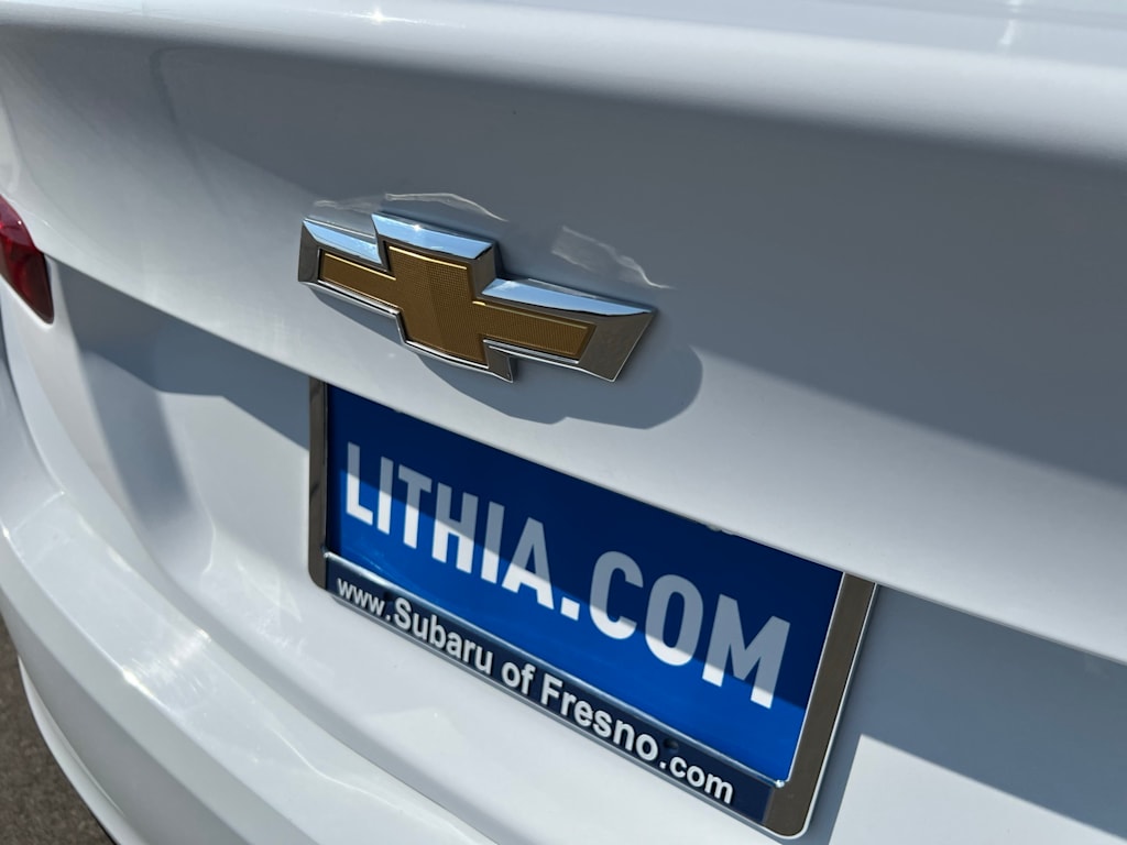 Thumbnail: 2023 Chevrolet Malibu - 21