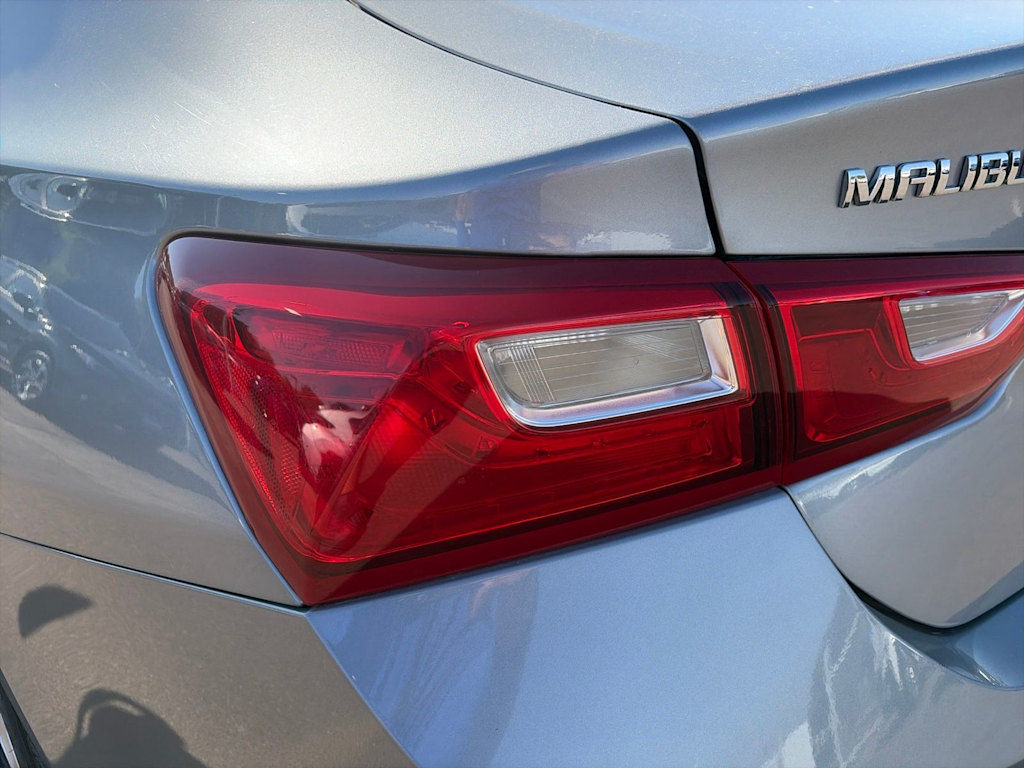 Thumbnail: 2024 Chevrolet Malibu - 25