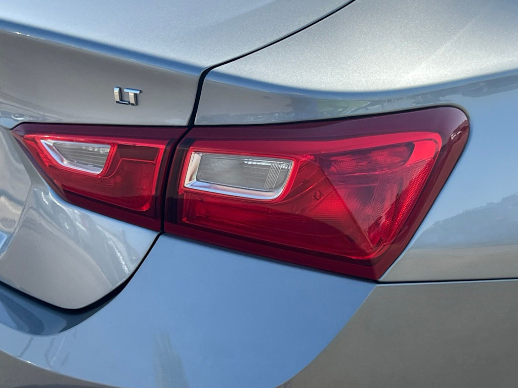 Thumbnail: 2024 Chevrolet Malibu - 24