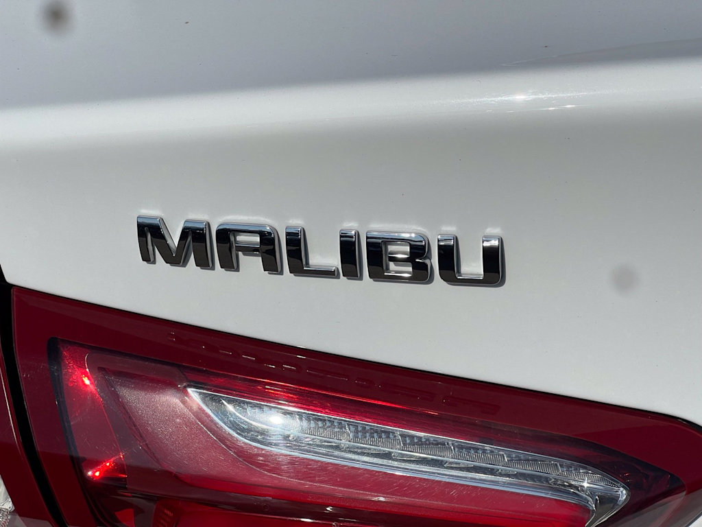 Thumbnail: 2022 Chevrolet Malibu - 30