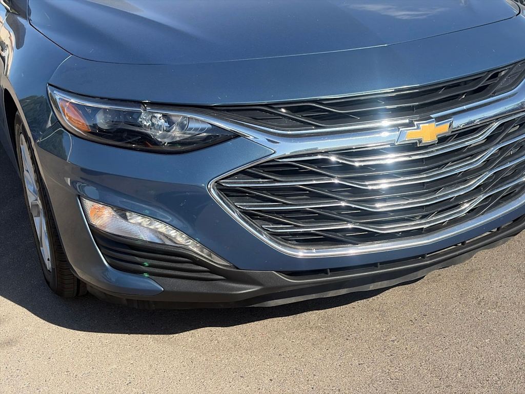 Thumbnail: 2024 Chevrolet Malibu - 5