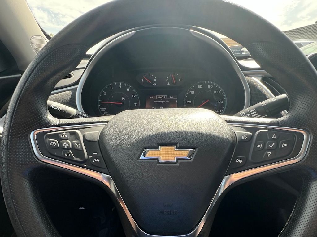 Thumbnail: 2024 Chevrolet Malibu - 38