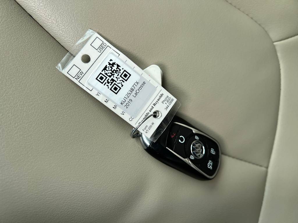 Thumbnail: 2019 Buick LaCrosse - 19