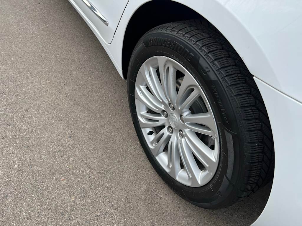 Thumbnail: 2019 Buick LaCrosse - 26