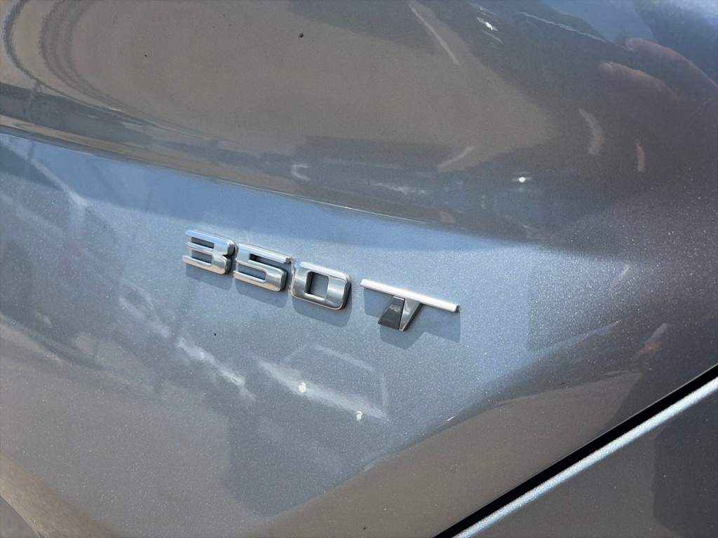 Thumbnail: 2024 Cadillac CT4 - 24