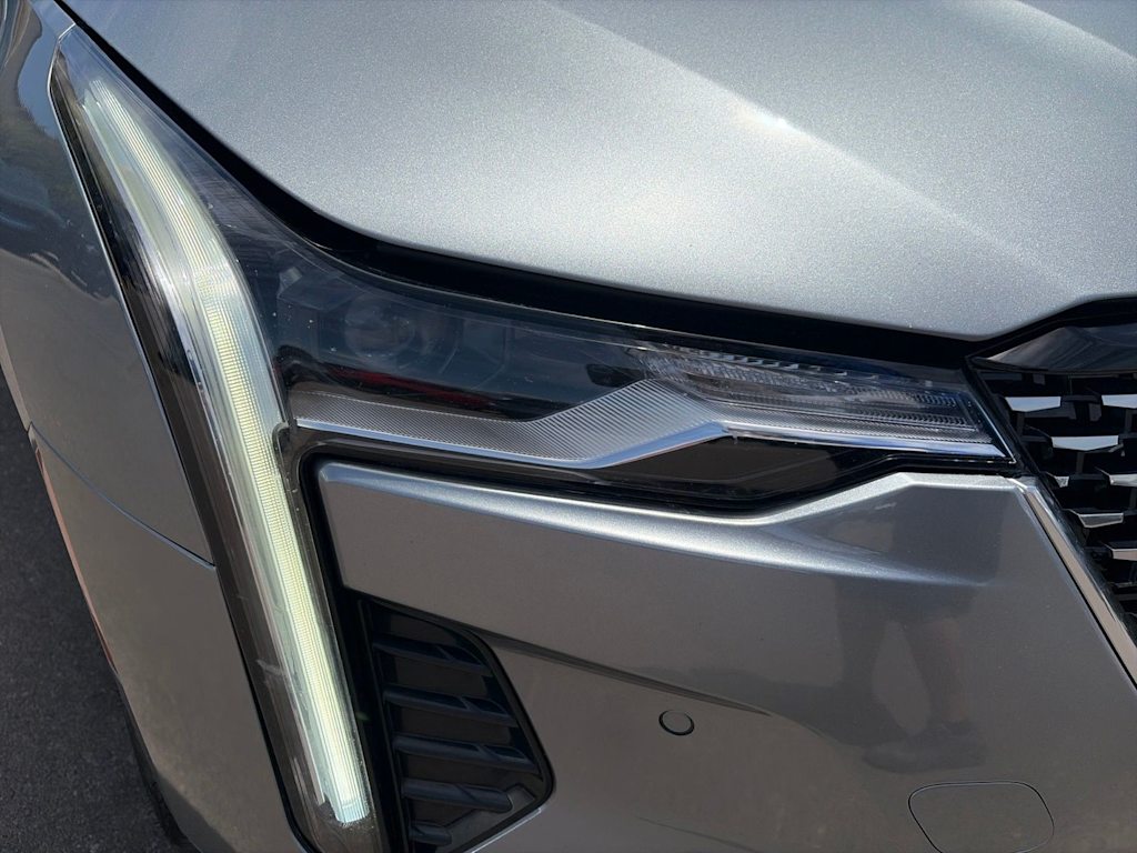 Thumbnail: 2024 Cadillac CT4 - 17