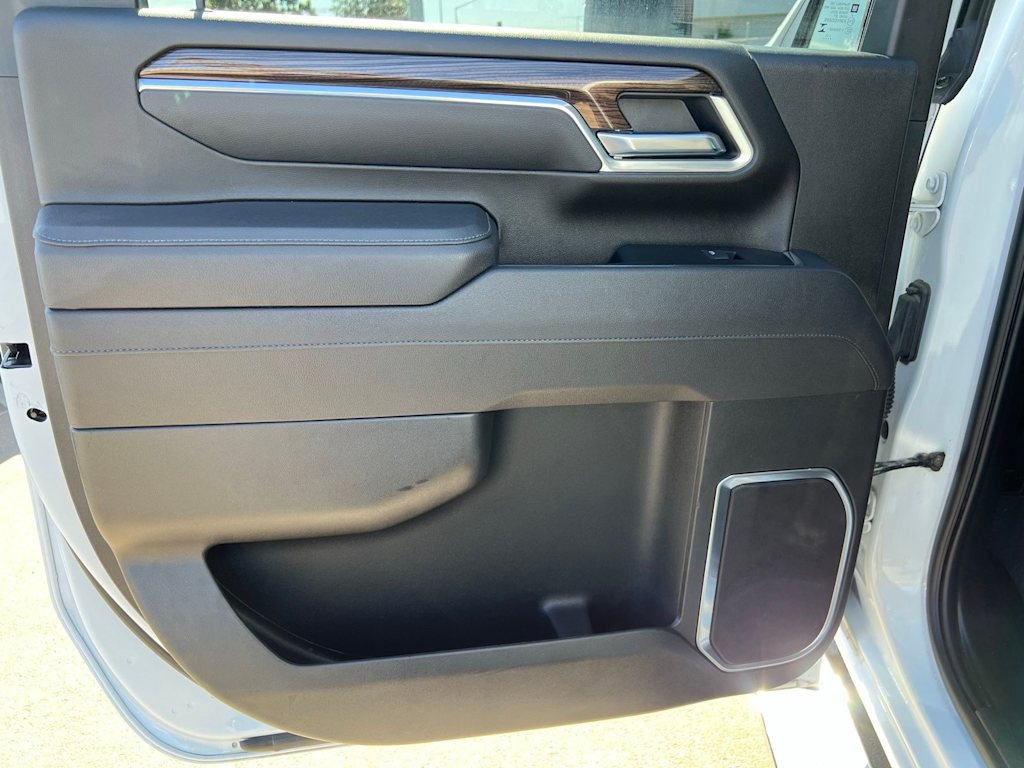 Thumbnail: 2025 Chevrolet Silverado 2500 - 29