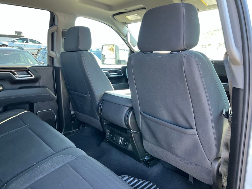 Thumbnail: 2025 Chevrolet Silverado 2500 - 11