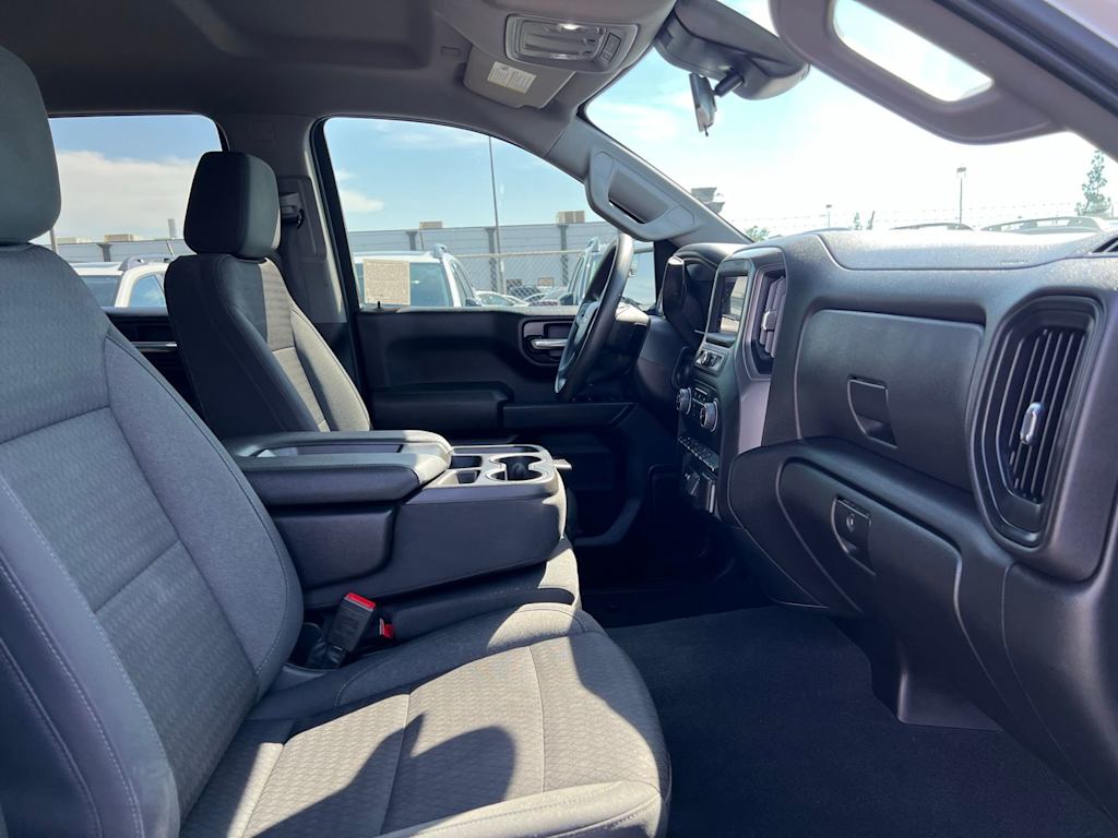 Thumbnail: 2022 Chevrolet Silverado 1500 - 11