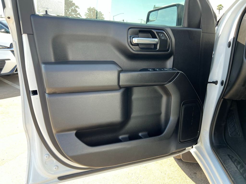 Thumbnail: 2022 Chevrolet Silverado 1500 - 25