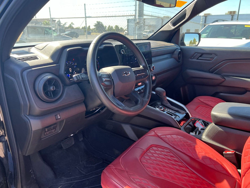 Thumbnail: 2024 Chevrolet Colorado - 7