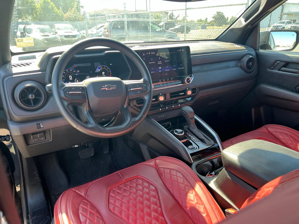 Thumbnail: 2024 Chevrolet Colorado - 2