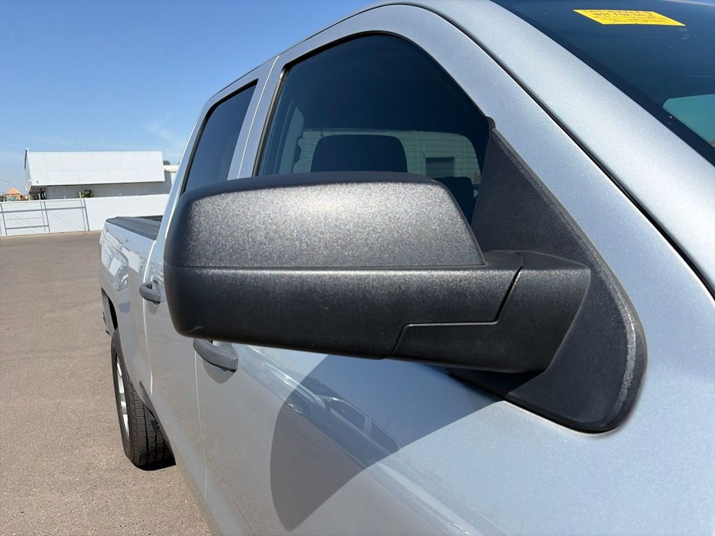 Thumbnail: 2014 Chevrolet Silverado 1500 - 20